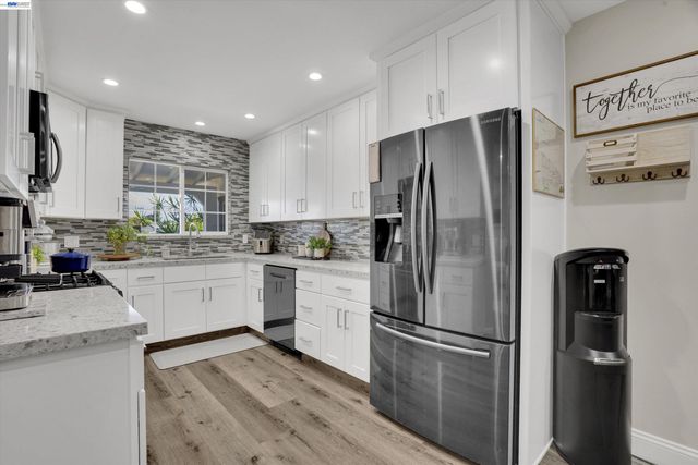 5006 Everglades Park Dr, Fremont, CA 94538