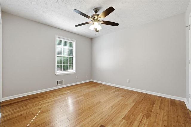 1630 Rose Garden Lane, Loganville, GA 30052