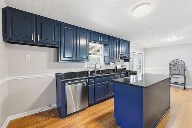 1630 Rose Garden Lane, Loganville, GA 30052