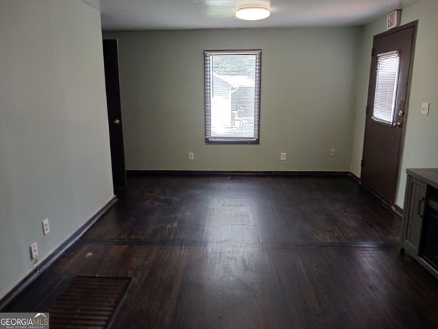 5549 Highway 42, Ellenwood, GA 30294