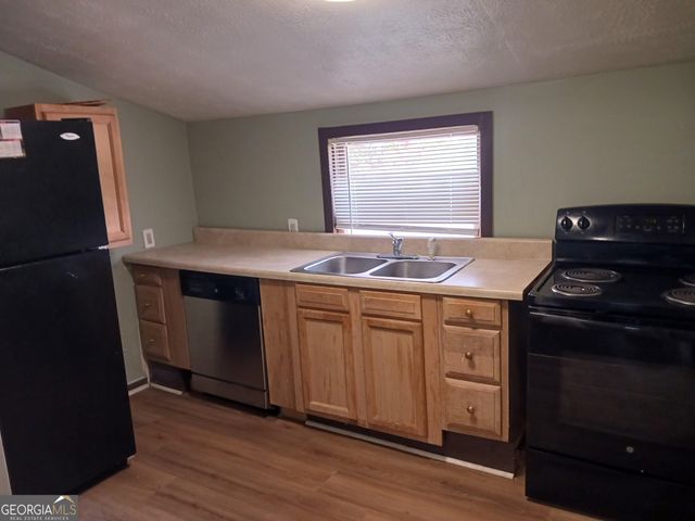 5549 Highway 42, Ellenwood, GA 30294