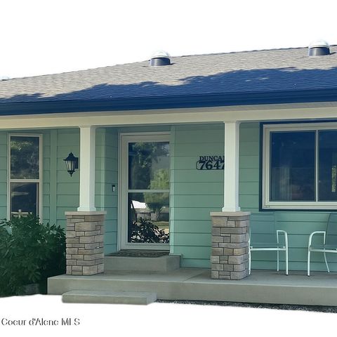 7647 15th St, Dalton Gardens, ID 83815