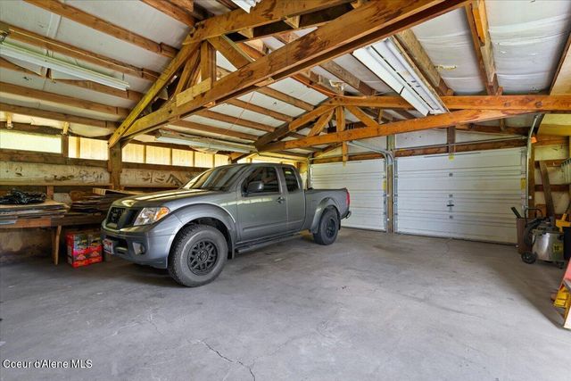 7647 15th St, Dalton Gardens, ID 83815