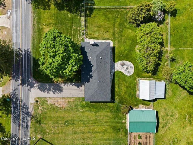 7647 15th St, Dalton Gardens, ID 83815