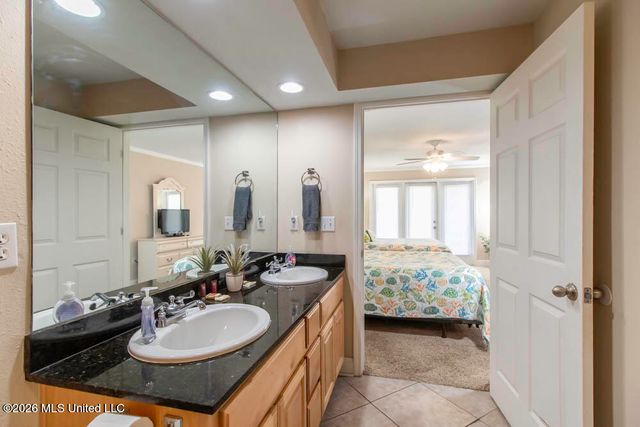 2046 Beach Boulevard, 224, Biloxi, MS 39531