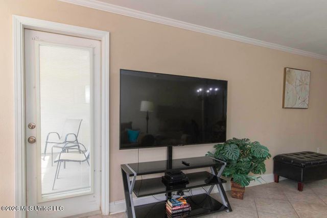 2046 Beach Boulevard, 224, Biloxi, MS 39531