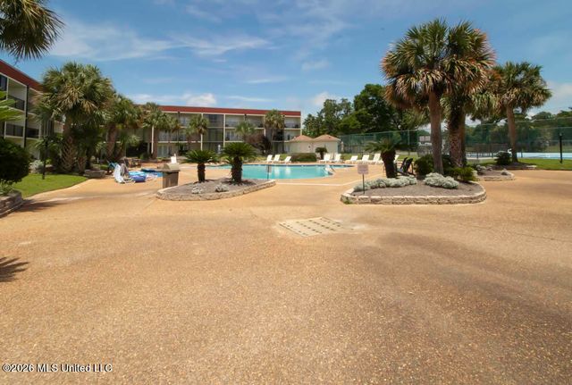 2046 Beach Boulevard, 224, Biloxi, MS 39531