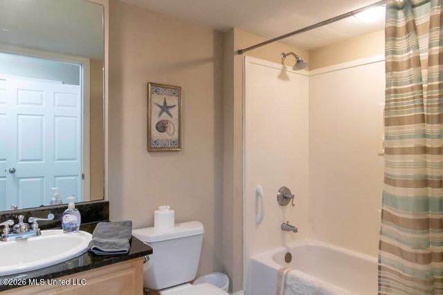2046 Beach Boulevard, 224, Biloxi, MS 39531