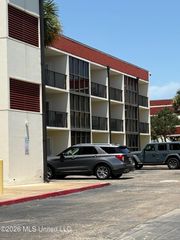 2046 Beach Boulevard, 224, Biloxi, MS 39531
