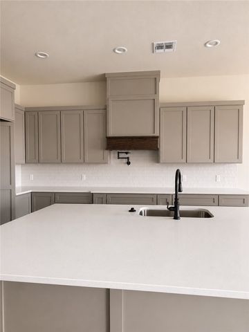 1426 Lois Chesney, Corpus Christi, TX 78415