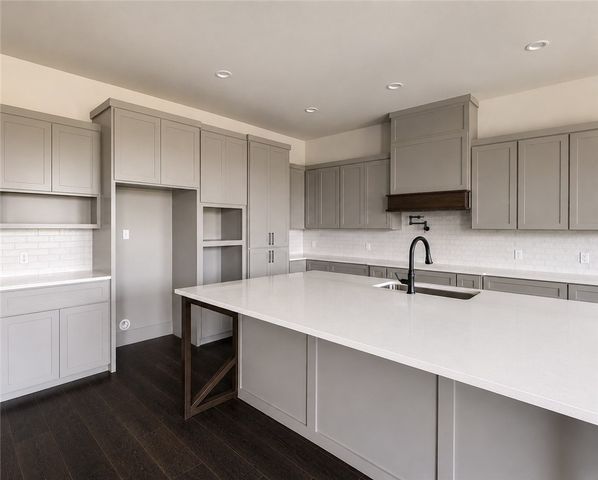 1426 Lois Chesney, Corpus Christi, TX 78415