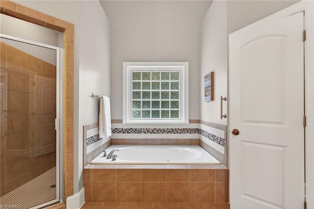 2304 Faircloth Way, High Point, NC 27265