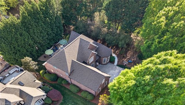 2304 Faircloth Way, High Point, NC 27265
