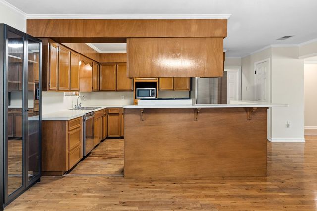 1110 Hollybluff ST, Austin, TX 78753