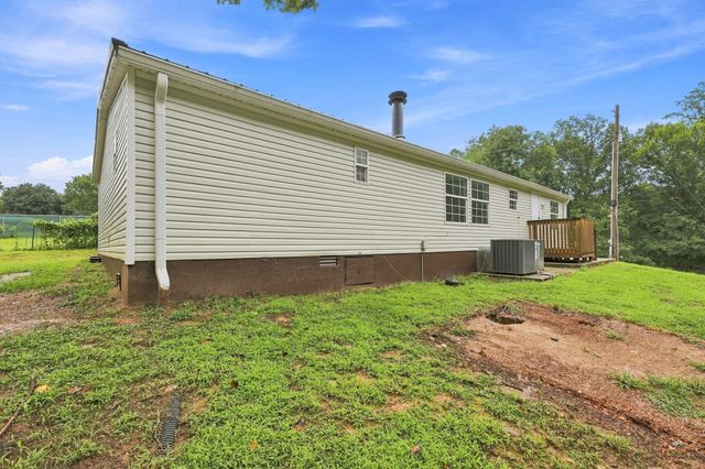 1019 Rob Newman Rd, Ashland City, TN 37015