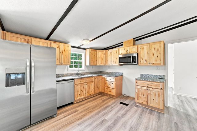 1019 Rob Newman Rd, Ashland City, TN 37015