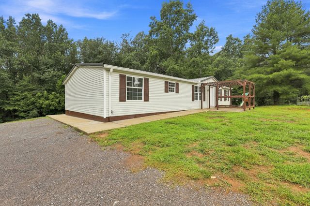 1019 Rob Newman Rd, Ashland City, TN 37015