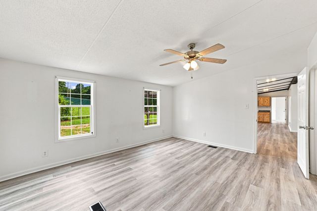 1019 Rob Newman Rd, Ashland City, TN 37015