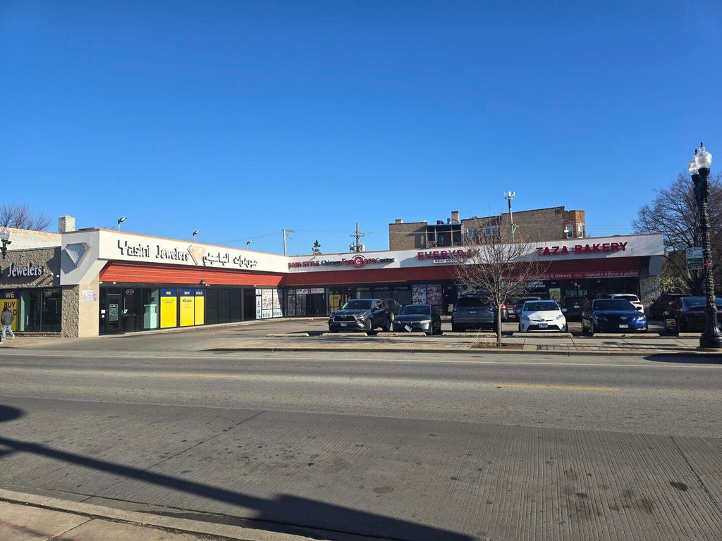 3102 W Devon Avenue, Chicago, IL 60659