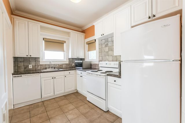 1716 Richmond Avenue 2, Houston, TX 77098