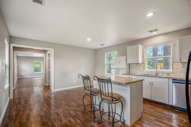 628 Foster Street, Tomball, TX 77375