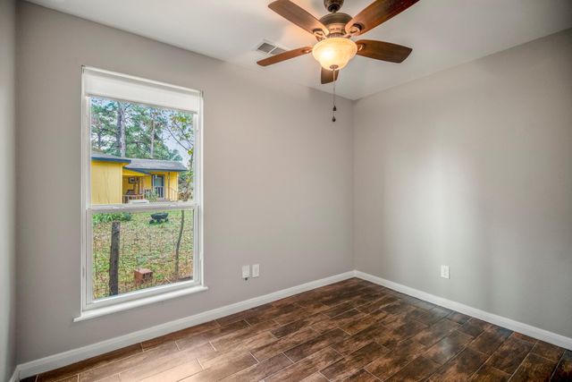 628 Foster Street, Tomball, TX 77375