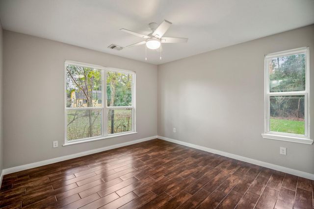 628 Foster Street, Tomball, TX 77375