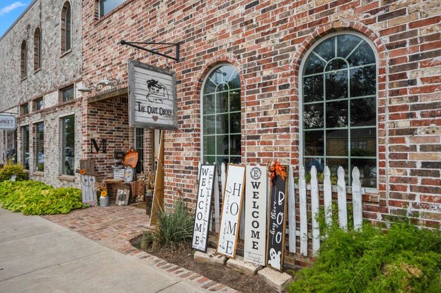 628 Foster Street, Tomball, TX 77375