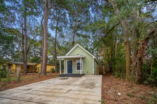 628 Foster Street, Tomball, TX 77375