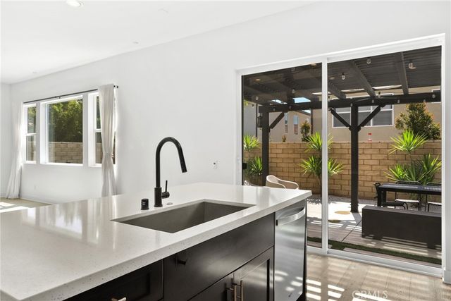 28519 Moyer Lane, Canyon Country, CA 91351