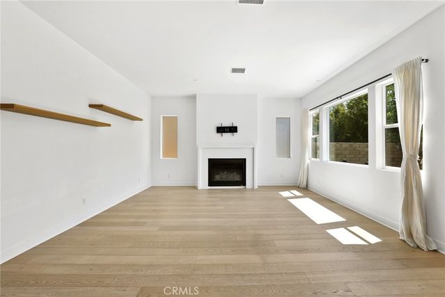 28519 Moyer Lane, Canyon Country, CA 91351