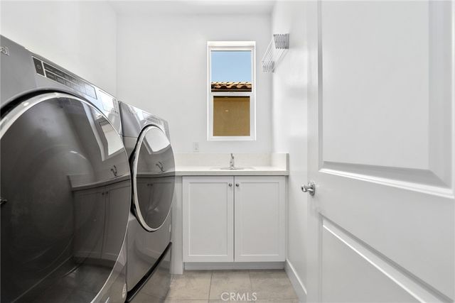 28519 Moyer Lane, Canyon Country, CA 91351