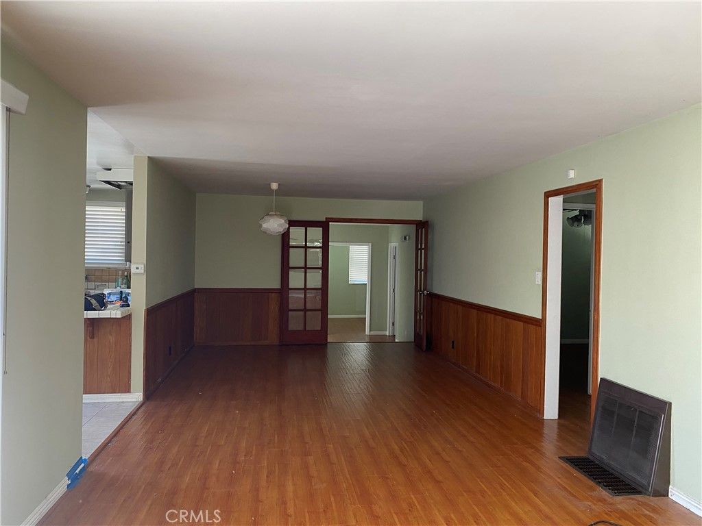 Image 1 of property listing at 5117 E Flagstone, Long Beach, CA 90808