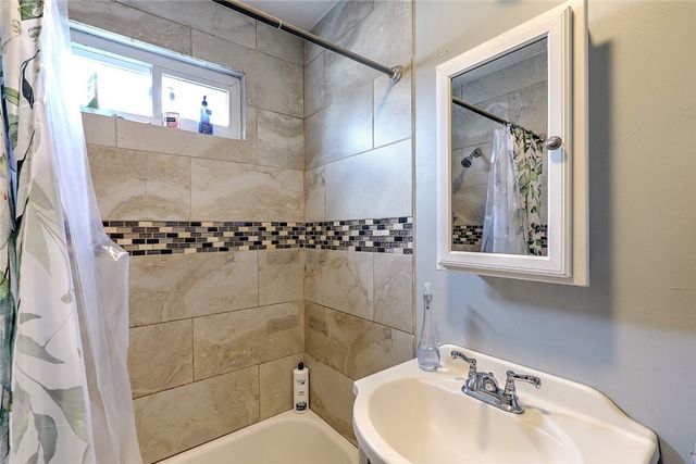 390 Hope Street 2, Providence, RI 02906