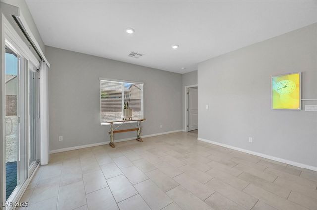 1943 Marks River Place, North Las Vegas, NV 89084