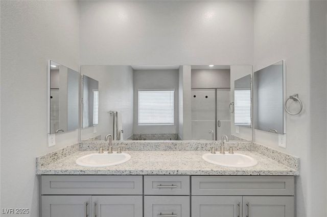 1943 Marks River Place, North Las Vegas, NV 89084