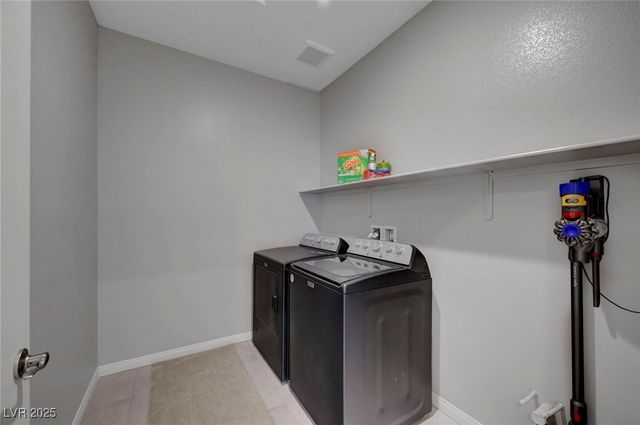 1943 Marks River Place, North Las Vegas, NV 89084