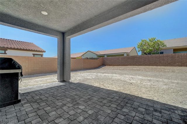 1943 Marks River Place, North Las Vegas, NV 89084