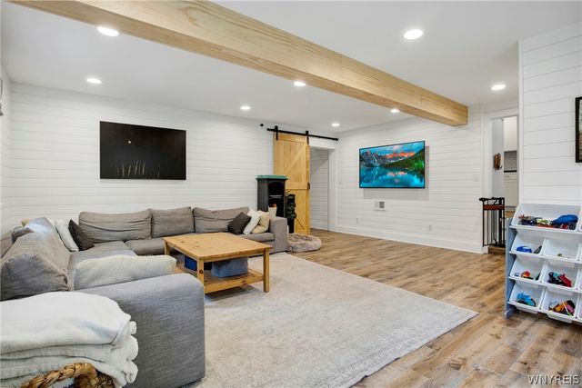 205 Elmhurst Drive, Orchard Park, NY 14127