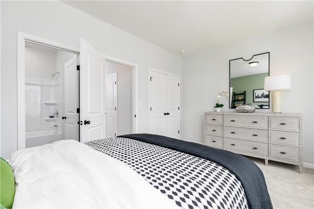 1422 Creekside Circle, Atlanta, GA 30318