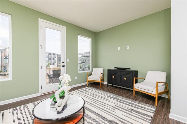 1422 Creekside Circle, Atlanta, GA 30318