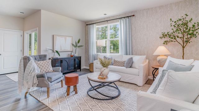 10 CHARTER CV, Oakland, TN 38060