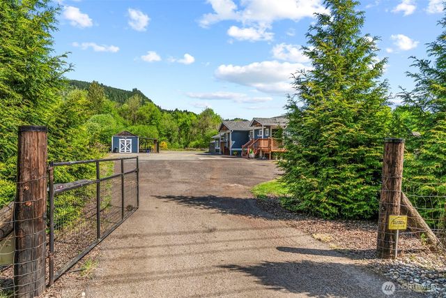 24716 NE 419th Street, Amboy, WA 98601