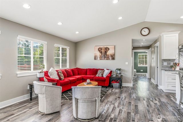 24716 NE 419th Street, Amboy, WA 98601