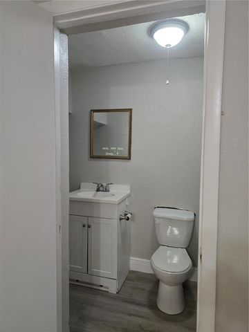 2538 W HIAWATHA STREET, Tampa, FL 33614