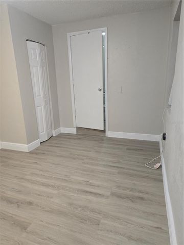 2538 W HIAWATHA STREET, Tampa, FL 33614