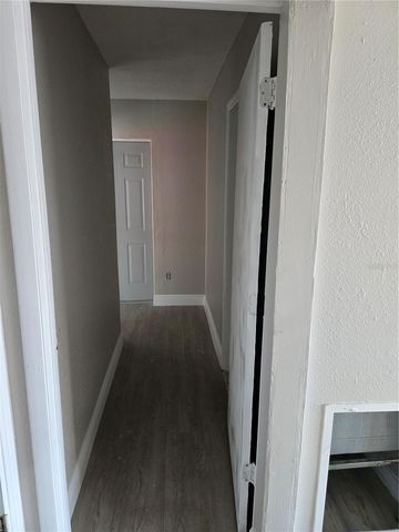 2538 W HIAWATHA STREET, Tampa, FL 33614