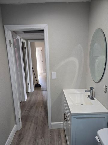 2538 W HIAWATHA STREET, Tampa, FL 33614