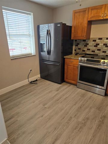 2538 W HIAWATHA STREET, Tampa, FL 33614