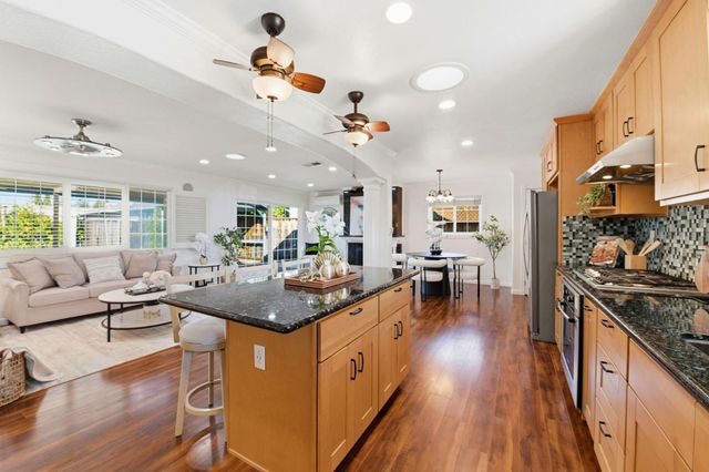 4815 Regents Park Lane, Fremont, CA 94538